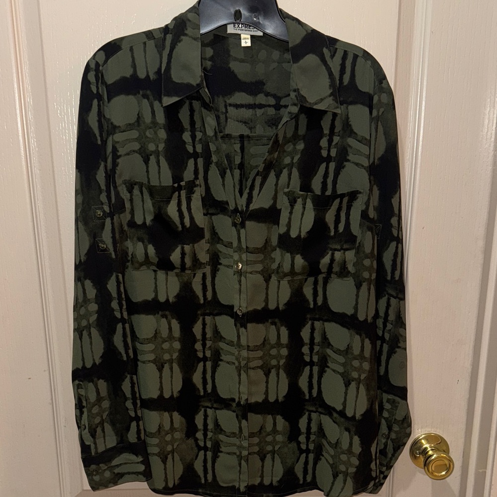 Express portofino women’s Black and Olive Casual Button Down Shirt